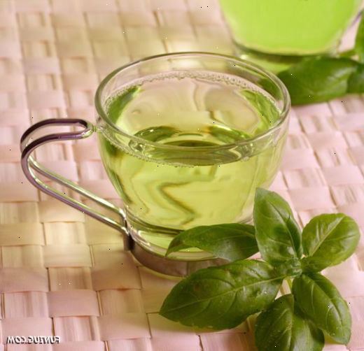 Hur man gör grönt te. Bestäm hur många koppar grönt te du skulle vilja göra.