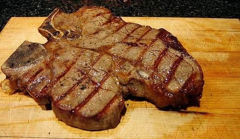 Hur halstra biff. Förbered din stek för matlagning.