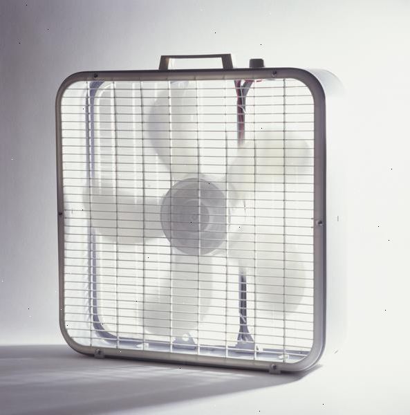 Så för att hålla den uppe i ditt luftkonditionerade hem svalare. Lägg vinden isolering.