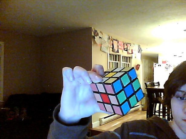 Hur man gör enorma Rubiks kub mönster. Bekanta dig med kub notation.